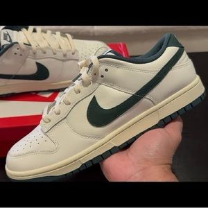 Jungle dunks , there a size 8.5 ONLY CASHAPP PAY